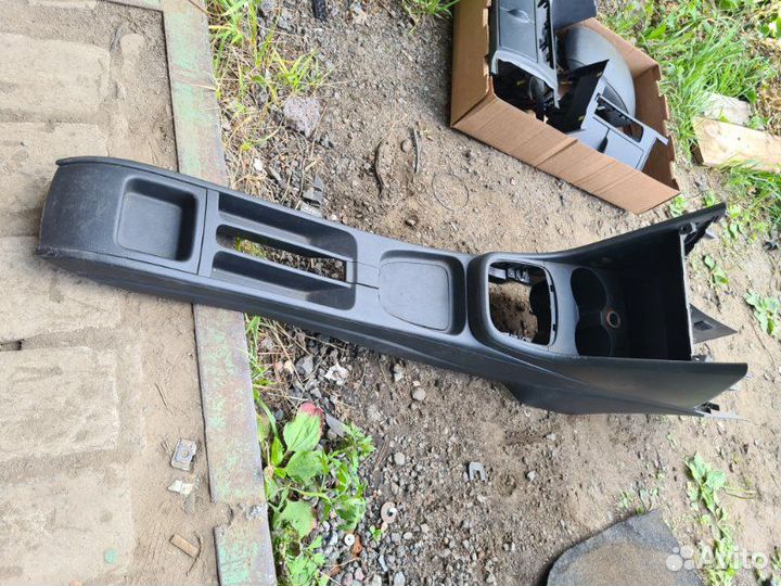 Консоль центральная Volkswagen Polo 5 2013