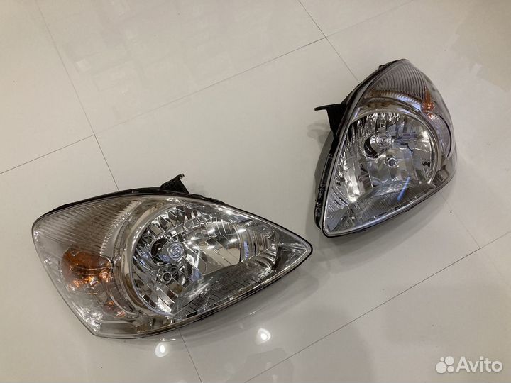 Фара (комплект) Hyundai Matrix (2008+)