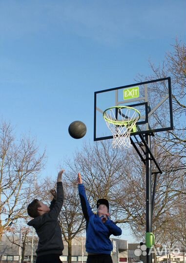 Баскетбольная стойка уличная