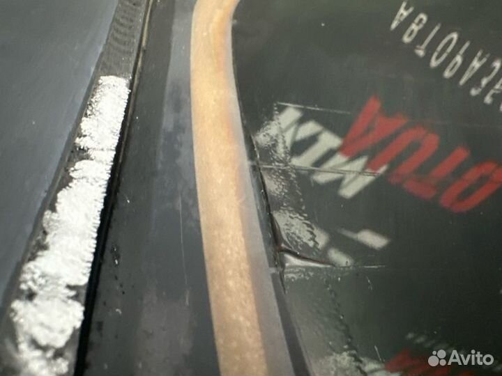 Стекло заднее(крышки багажника) Kia Ceed 1 Ed Hb