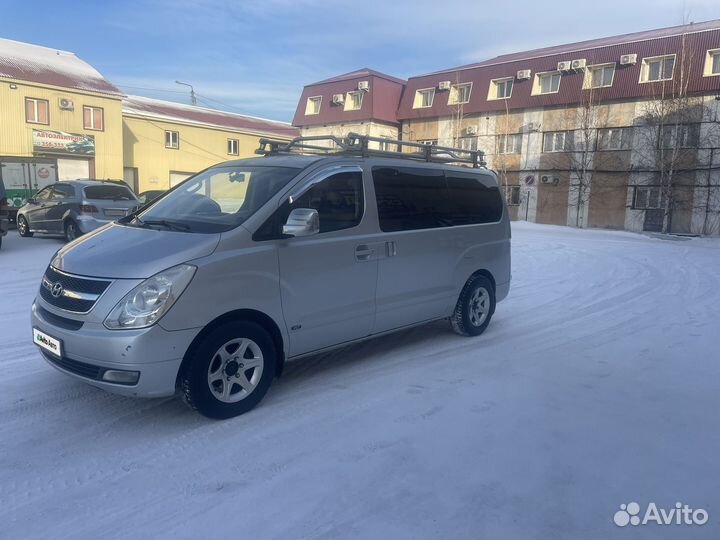 Hyundai Grand Starex 2.5 AT, 2008, 109 000 км