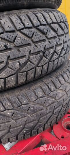 Tigar SUV Ice 215/65 R17 103T