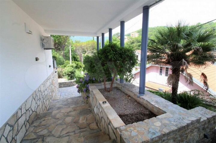 Отельный дом на берегу Чёрного моря