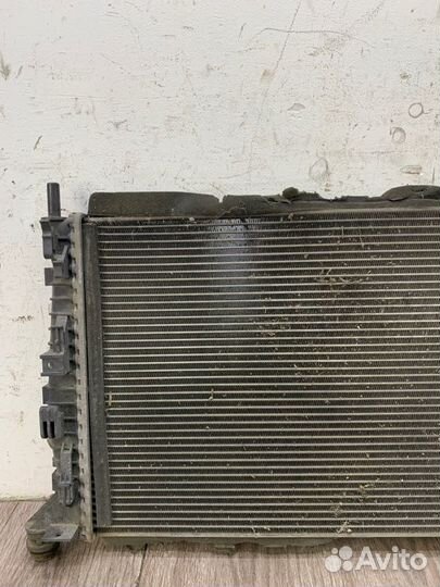 Радиатор двс Ford Focus 2 хетчбэк 5-ти дв. shda