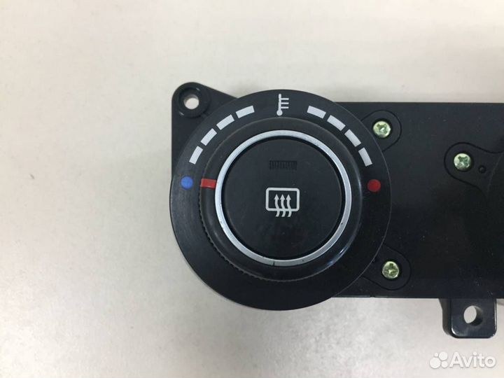 Блок управления отопителем Kia Ceed ED 2007-2012