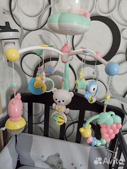 Мобиль сенсорный на кроватку