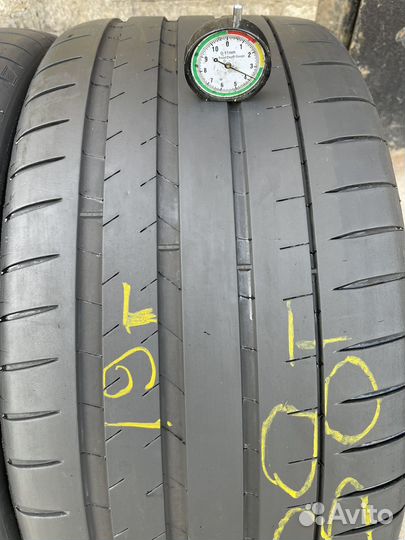 Michelin Pilot Sport 4 S Acoustic 235/35 R20