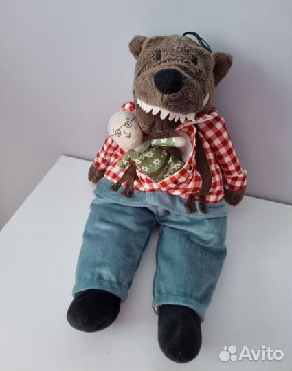 Волк с бабушкой IKEA и король игрушки