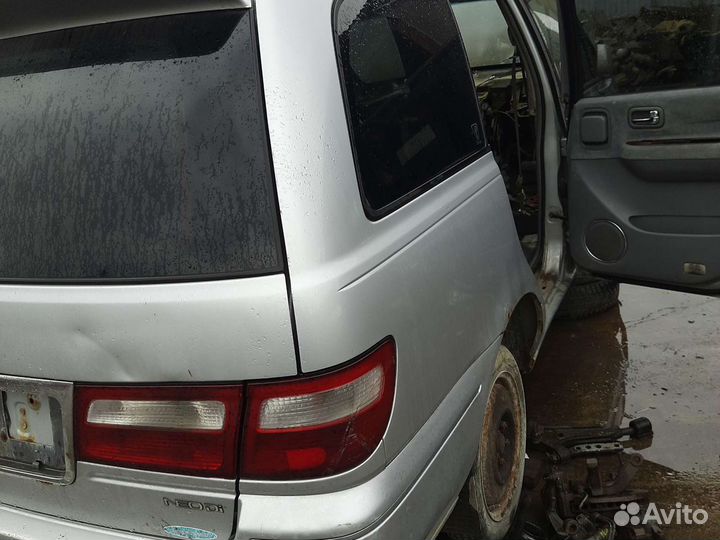 Крыло заднее правое Nissan Presage