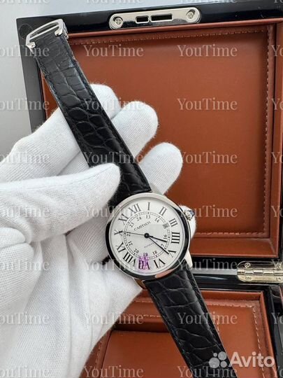 Женские Cartier Montre Ronde часы