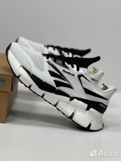 Кроссовки Reebok Floatzig 1