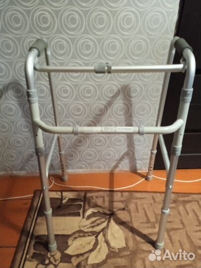 Ходунки для взрослых инвалидов можно в аренду
