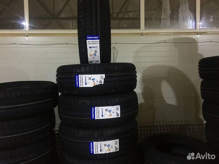 Windforce CatchFors H/T 285/60 R18 120H