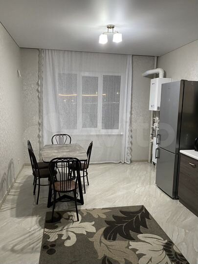 2-к. квартира, 80 м², 4/18 эт.