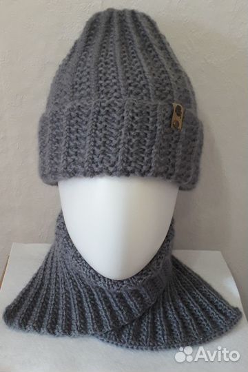 Шапка женская вязаная ручная работа
