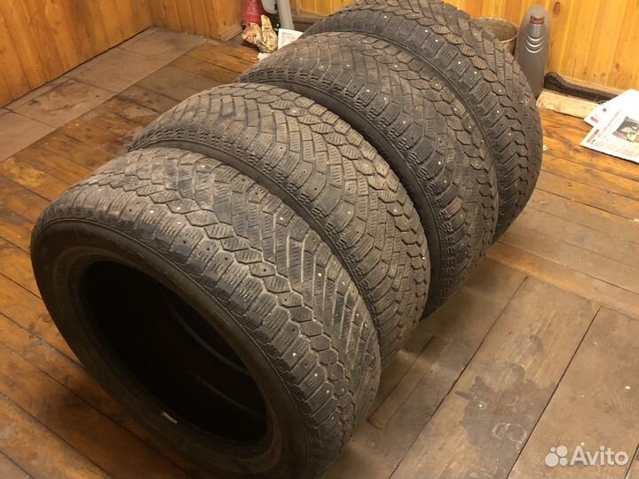 Continental ContiIceContact 4x4 235/60 R18