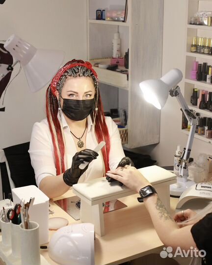 Женский маникюр/шугаринг