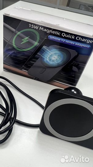 Беспроводная автомобильная зарядка