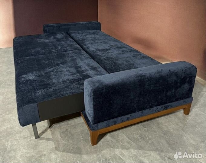 Диван кровать с доставкой на ножках