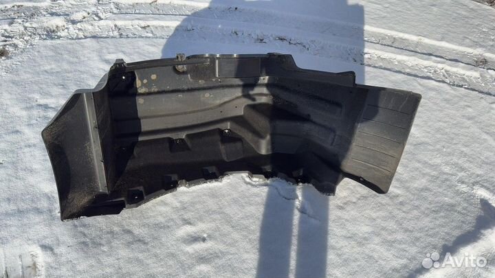 Крыло переднее левое передняя часть 2021г Man TGX