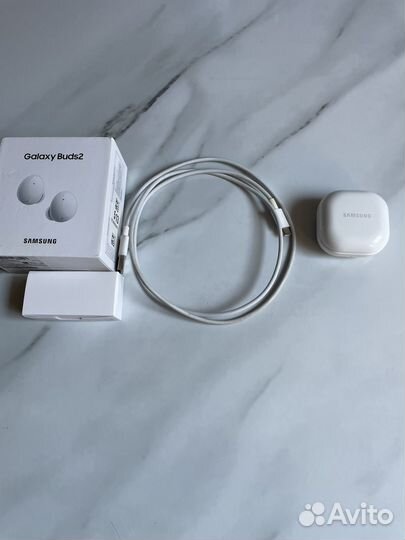 Samsung galaxy buds 2