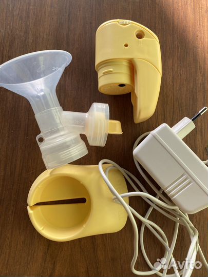 Молокоотсос электрический Medela