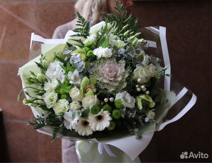 Доставка ярких и стильных авторских букетов