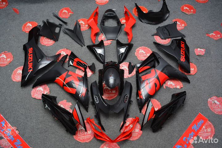 Suzuki пластик gsxr 600 750 L1 11-16