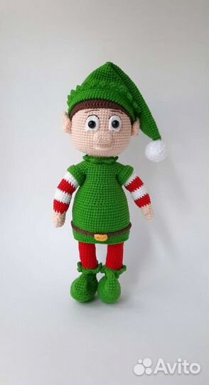 Игрушки вязаные крючком эльф помощник Санты