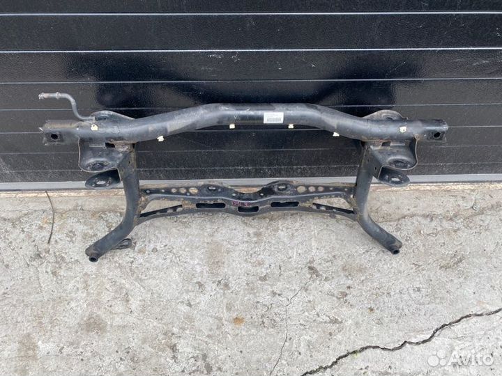 Балка задняя Audi A3 8PA BZB 2008