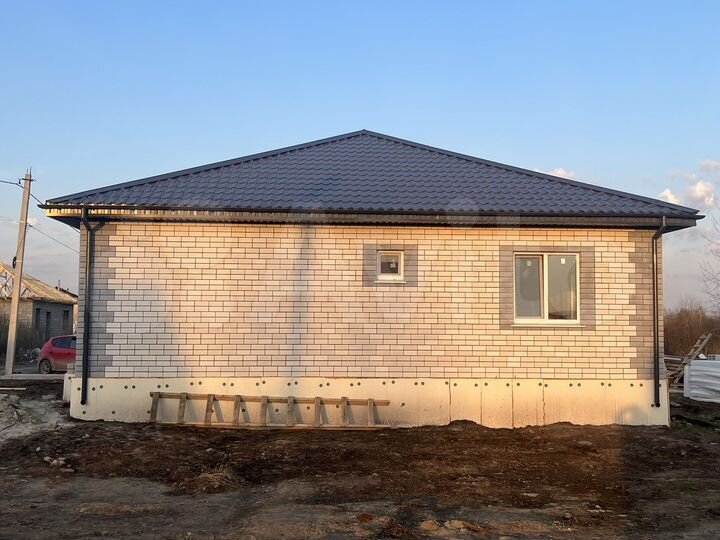 Дом 106 м² на участке 8 сот.