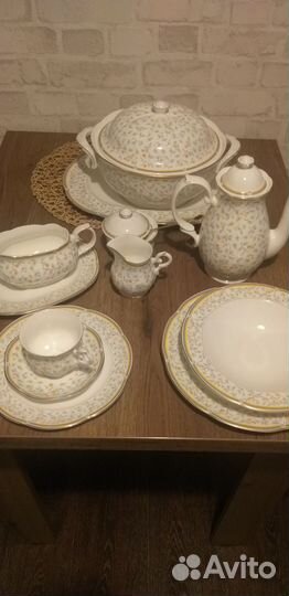 Сервиз чайный и столовый