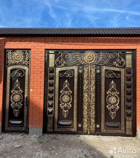 Кованые ворота для дома