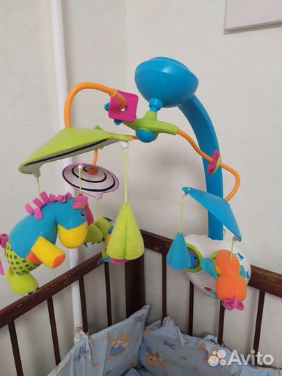 Мобиль на кроватку tiny love