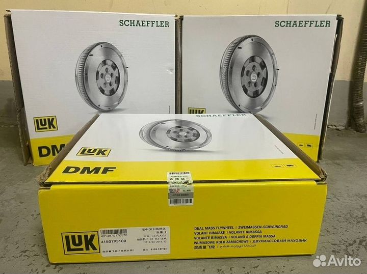 Двухмассовый маховик 8 129 LUK 4150793100
