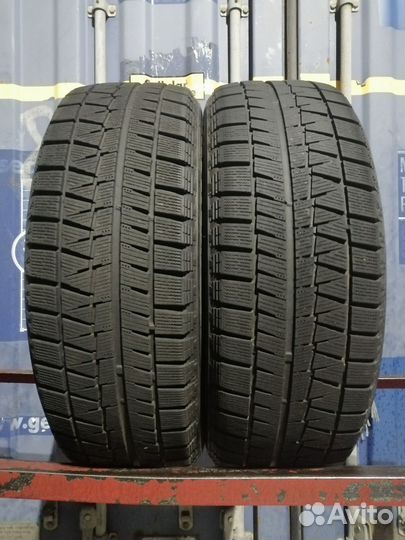 Bridgestone Blizzak Revo GZ 215/60 R16