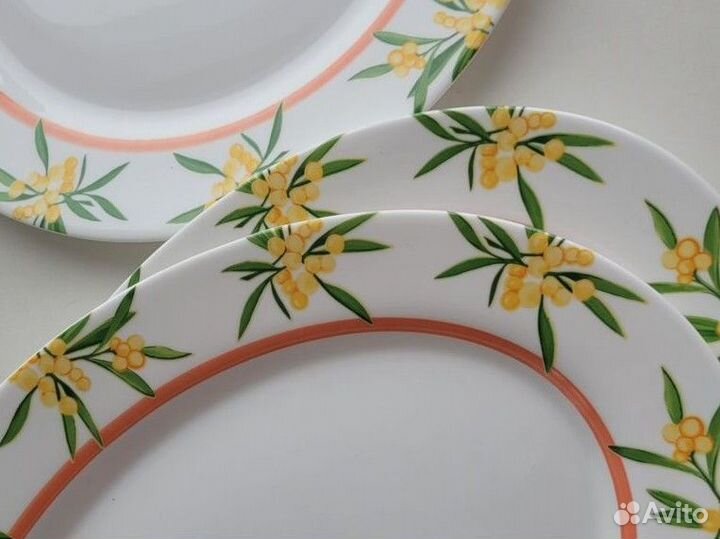 Большая тарелка блюдо