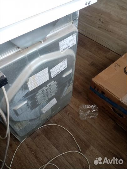 Продам газовую плиту бу