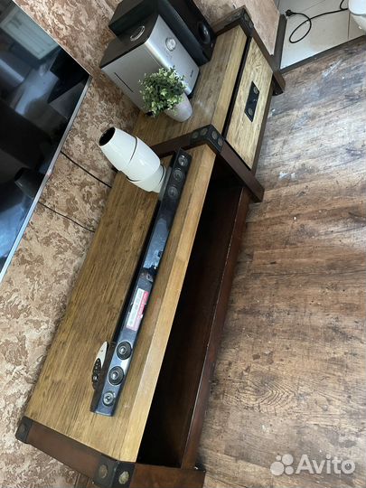 Тумба под телевизор