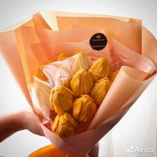 Шоколадные тюльпаны на 8 марта