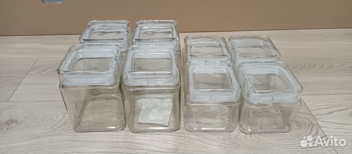 Емкость для хранения сыпучих