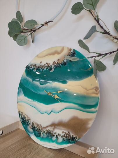 Часы настенные из эпоксидной смолы 38 см