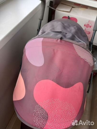 Прогулочная коляска трость