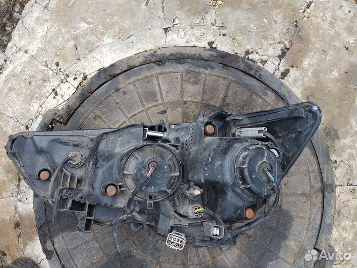 Передняя правая фара mitsubishi ASX