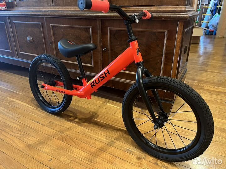 Беговел rush walker 16