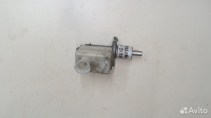 Цилиндр тормозной главный SsangYong Musso, 2000