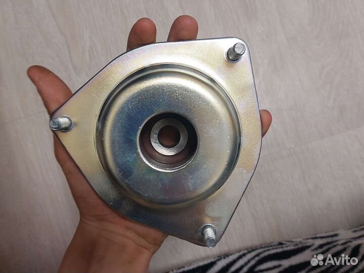 Опора передней стойки Ваз 2110