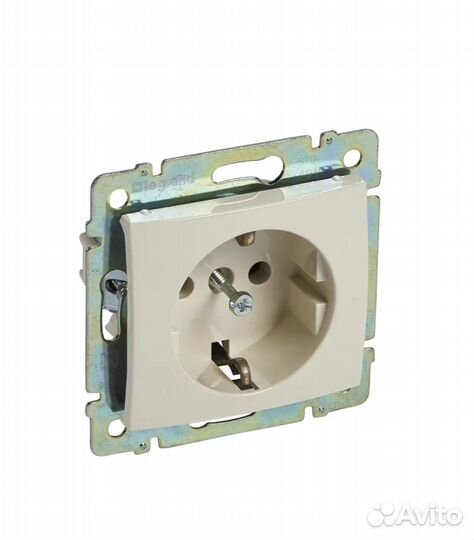 Розетки Легранд Валена