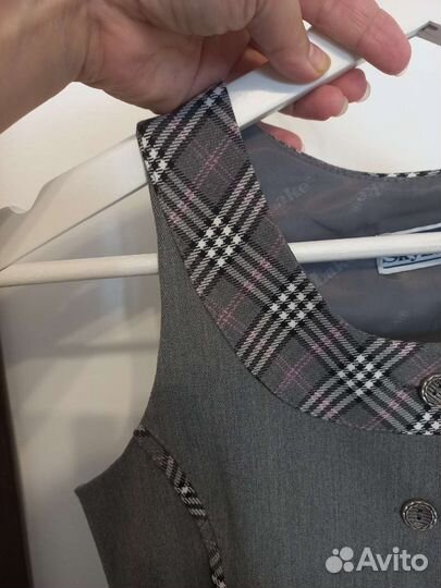 Школьная форма сарафан и жилетка рост 134, разм 38