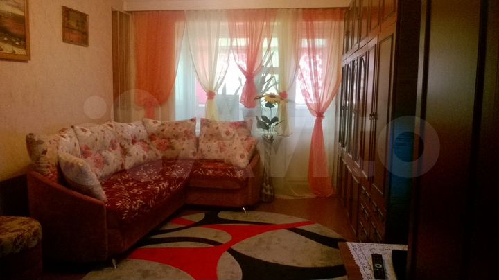 3-к. квартира, 70,3 м², 1/3 эт.
